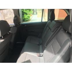 Opel zafira 7 posti