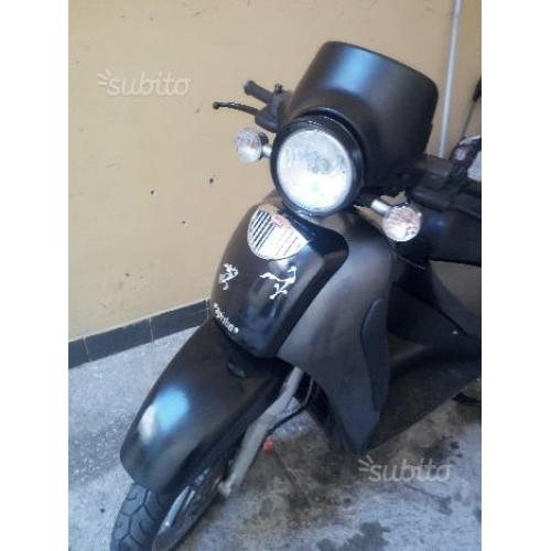 Aprilia Scarabeo 250 - 2004