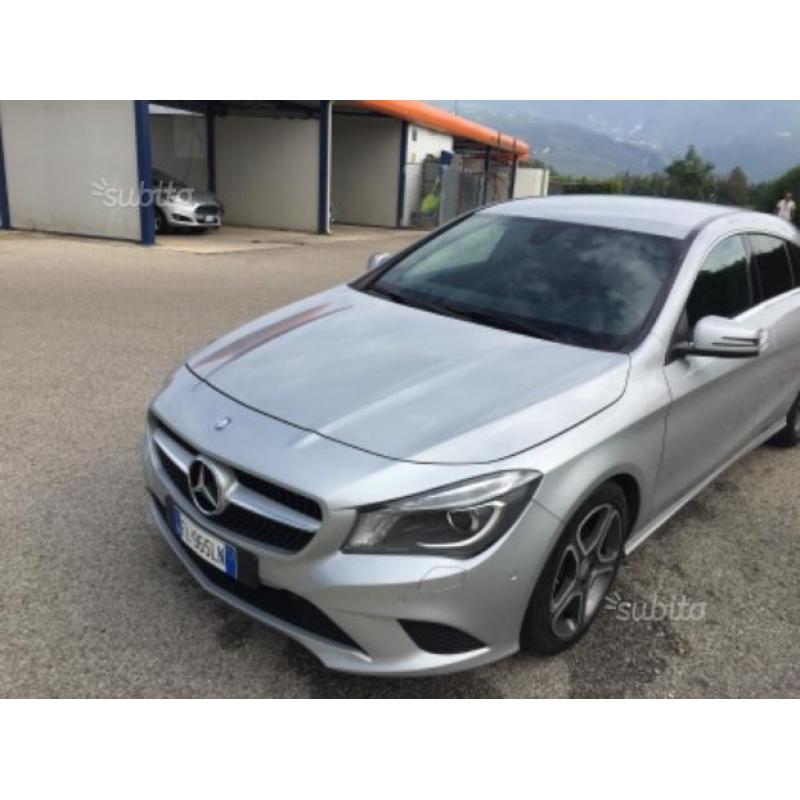MERCEDES Classe CLA (C/X117) - 2016