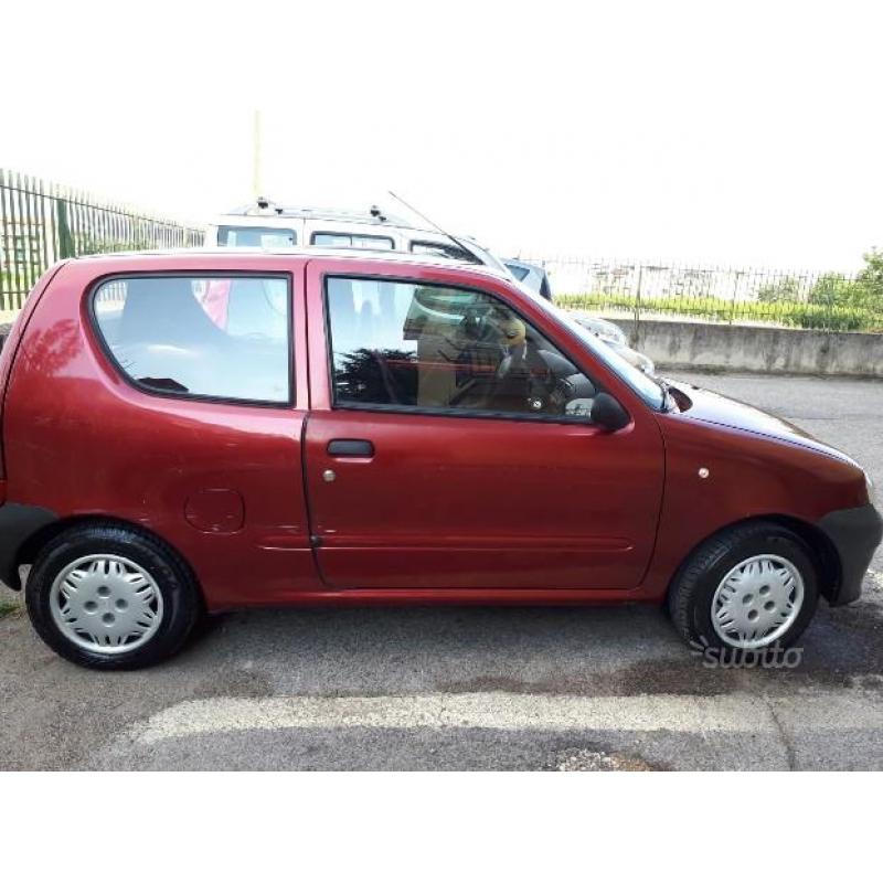 Fiat 600 - 2004