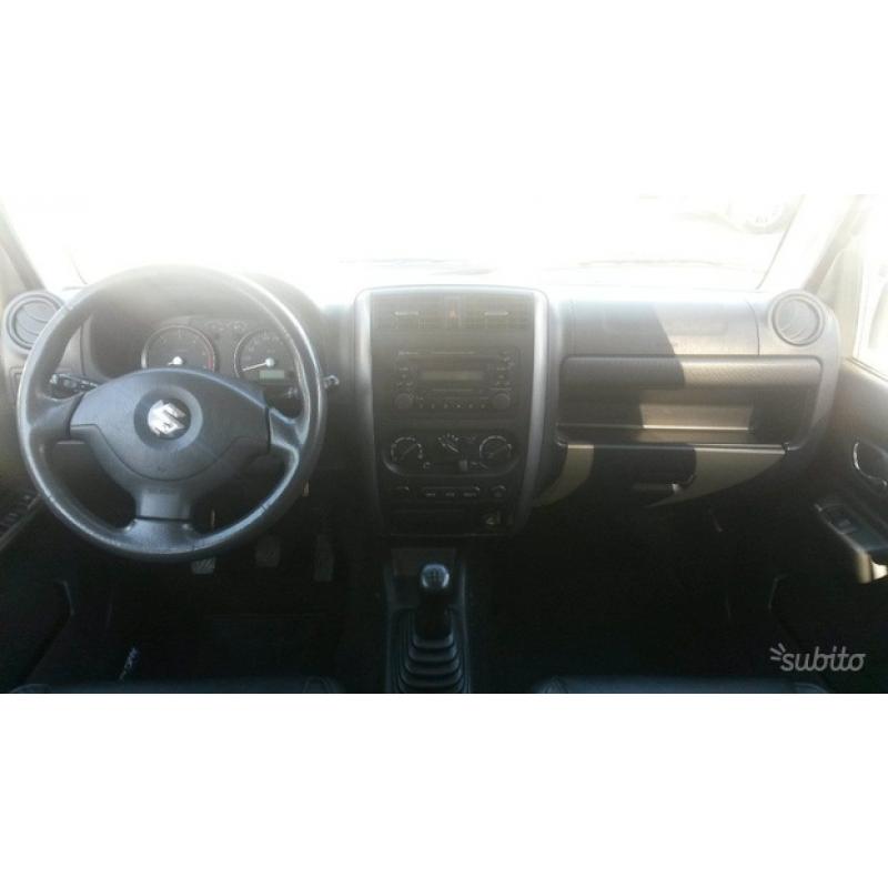 SUZUKI Jimny 1.5 DDiS cat 4WD JLX Più