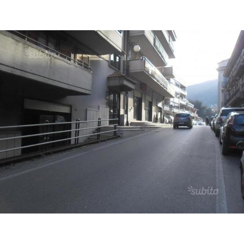 Commerciale - Mercogliano