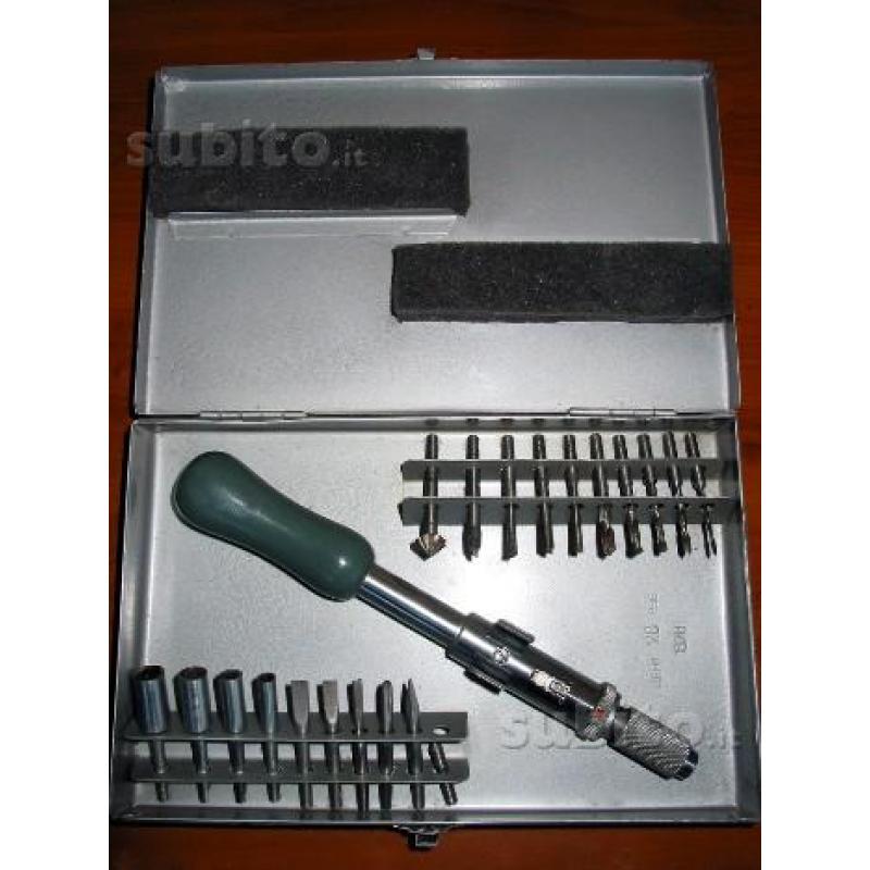 Trapano manuale a "POMPA" in kit