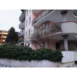 Appartamento in parco - zona Parco Cerasole -Caser