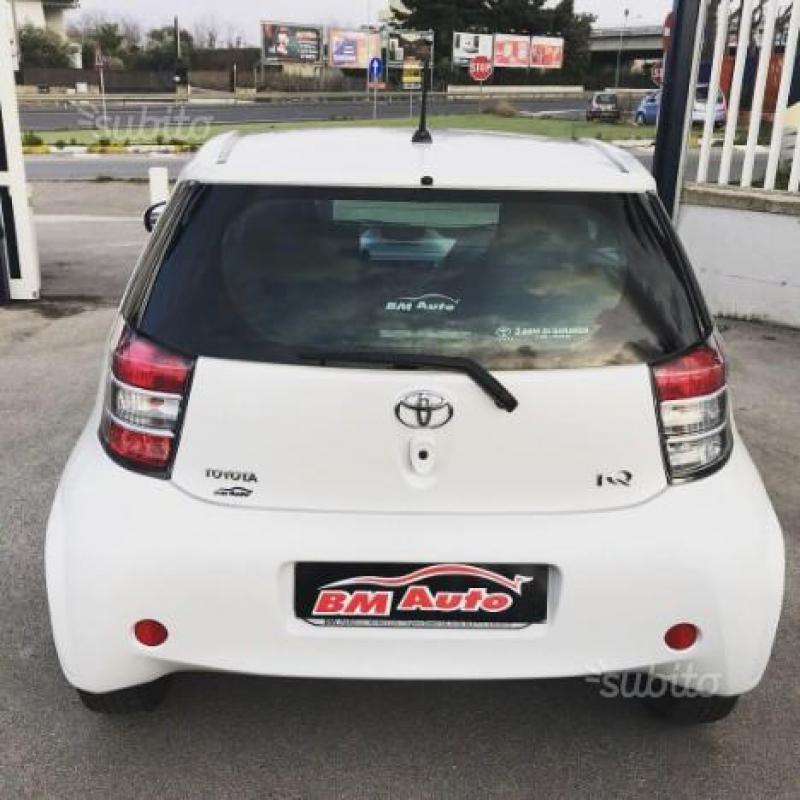 TOYOTA iQ - 2010 1.0 BENZINA *SOL* MANUALE