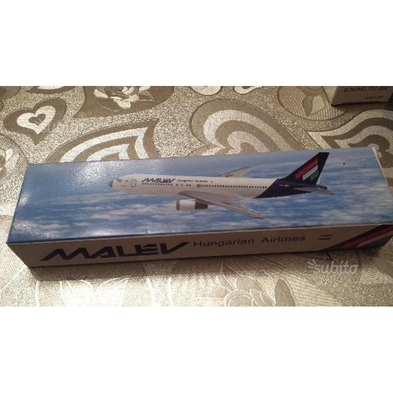 Boing 767 Malev