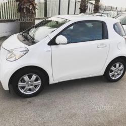 TOYOTA iQ - 2010 1.0 BENZINA *SOL* MANUALE