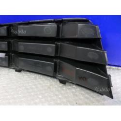 L3126 Griglia paraurti Dx Audi A4 8W 2017