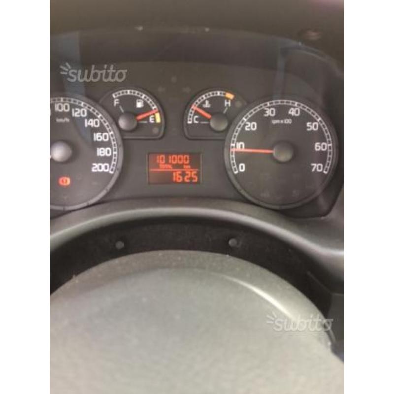 FIAT Punto - 2005