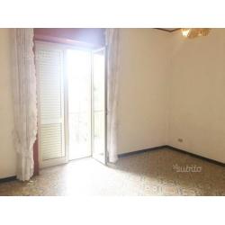 4 vani con terrazzo + cucina esterna