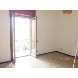 4 vani con terrazzo + cucina esterna