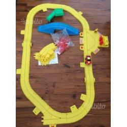 Pista marameo playskool