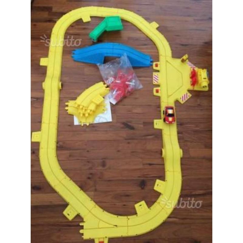 Pista marameo playskool