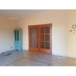 Trilocale ampio a tavernanova
