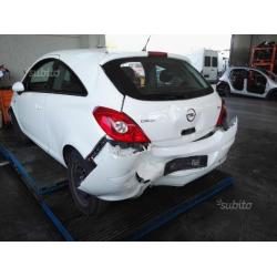 Opel Corsa 2012 cc1.3D Vendita ricambi usati