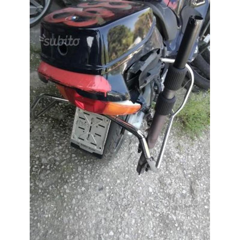 Bmw ex carabinieri ( per pezzi di ricambio )