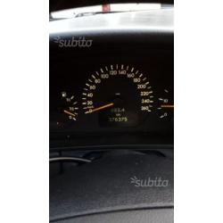 MERCEDES Classe E 270 (W/S210) - 2002