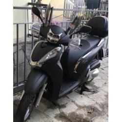 Honda SH 300 - 2016