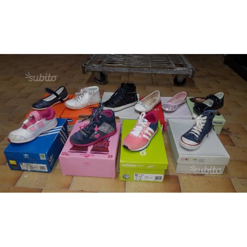 30 paia di scarpe bambina
