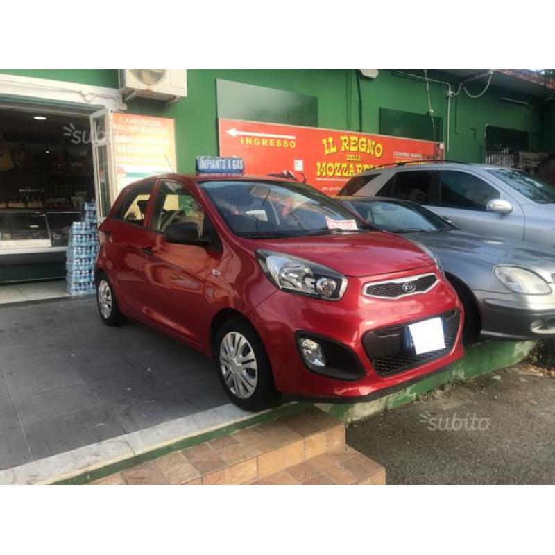 Kia picanto 2012 1.0 Gpl
