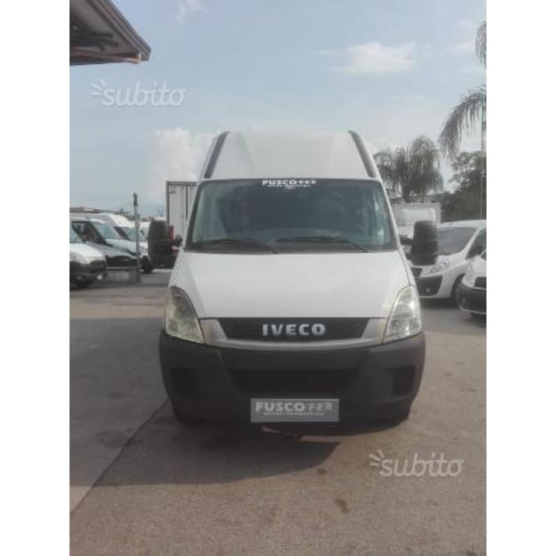 Iveco daily 35 c 15 l2 - h2 3000 150cv - 2012