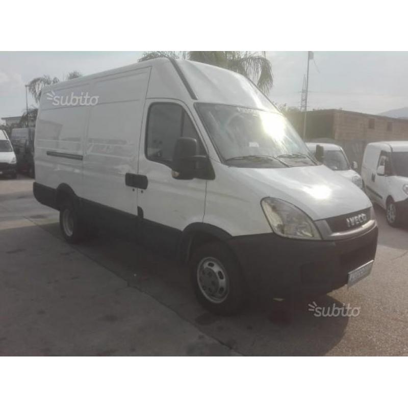Iveco daily 35 c 15 l2 - h2 3000 150cv - 2012