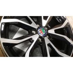 Cerchi in lega esse1 alfaromeo giulietta da 18