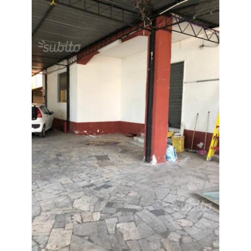 Locale artigianale Qualiano