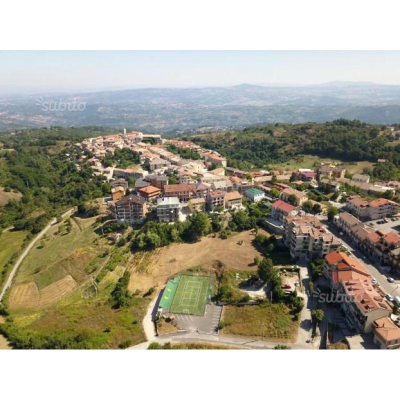 Terreno edificabile nel centro del paese
