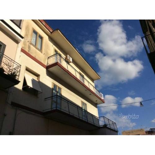 Al centro di Trecase con terrazzo