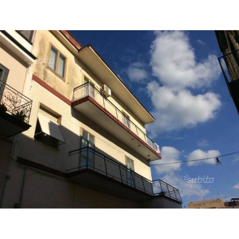 Al centro di Trecase con terrazzo