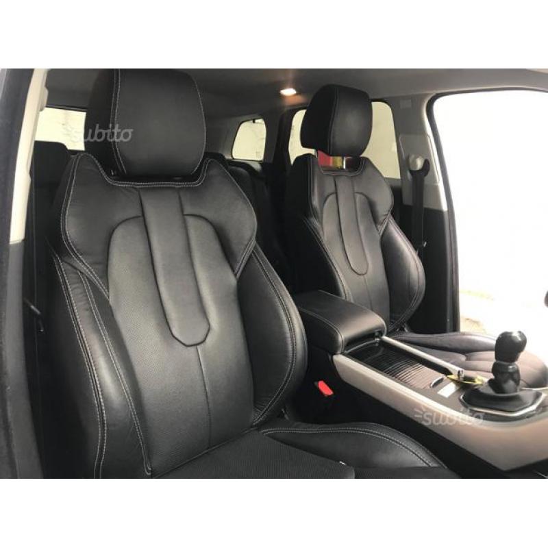 Land Rover Evoque 2.2 TD4 Dynamic+Xenon/Navi/Pell