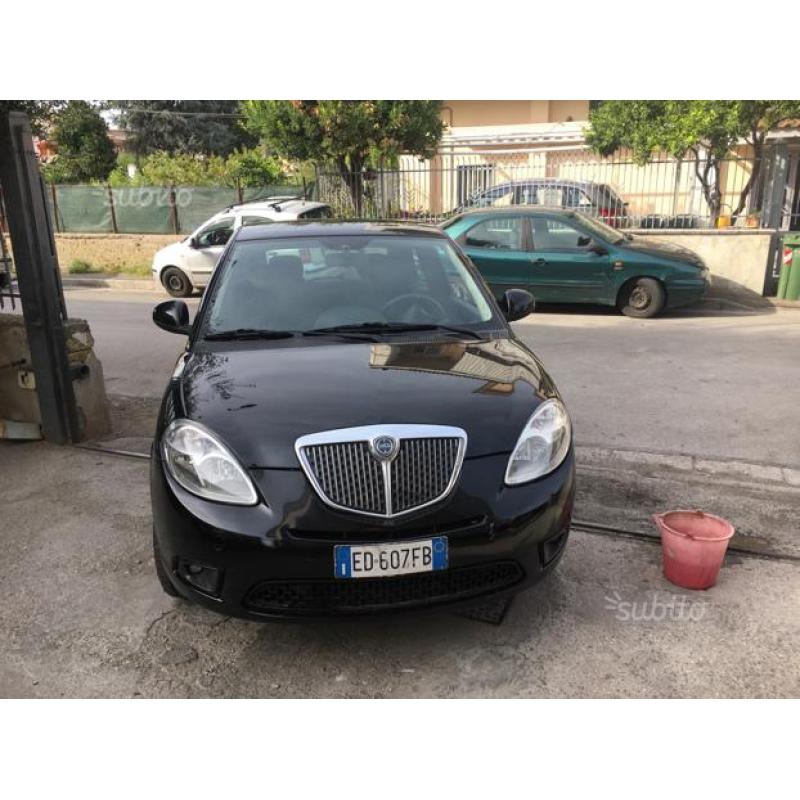 Lancia ypsiolon cc1.2 restalyng 2010
