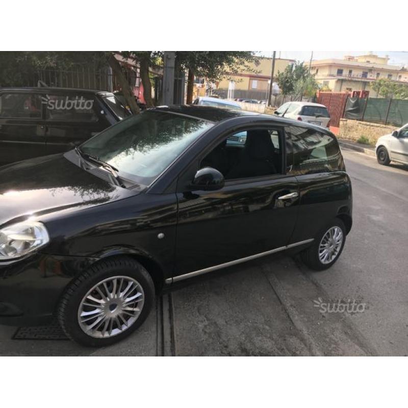 Lancia ypsiolon cc1.2 restalyng 2010