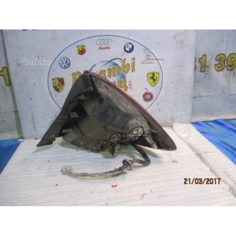 Fanale posteriore kia rio