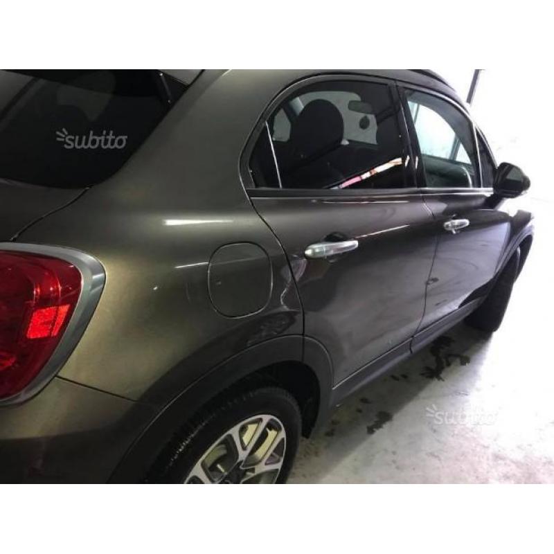 FIAT 500X cross