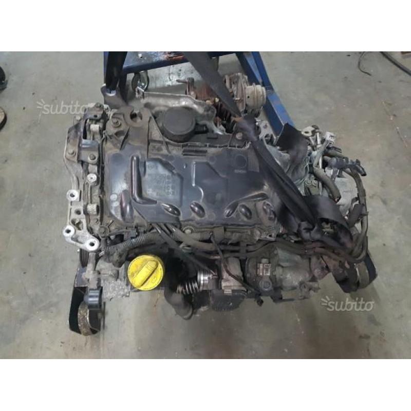 MOTORE e Cambio Renault Trafic 2.0 M9RE7 anno 2010