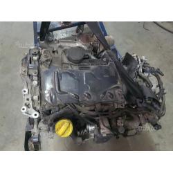 MOTORE e Cambio Renault Trafic 2.0 M9RE7 anno 2010