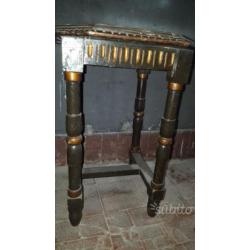 Tavolino asiatico