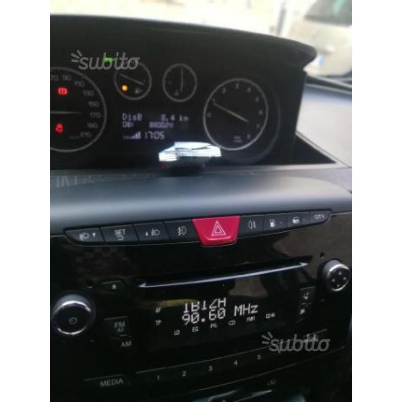 Lancia Ypsilon twiner turbo metano