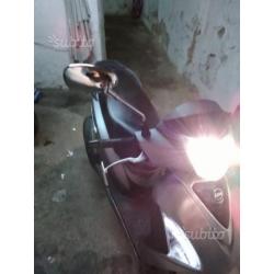 Sym 125