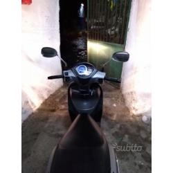 Sym 125