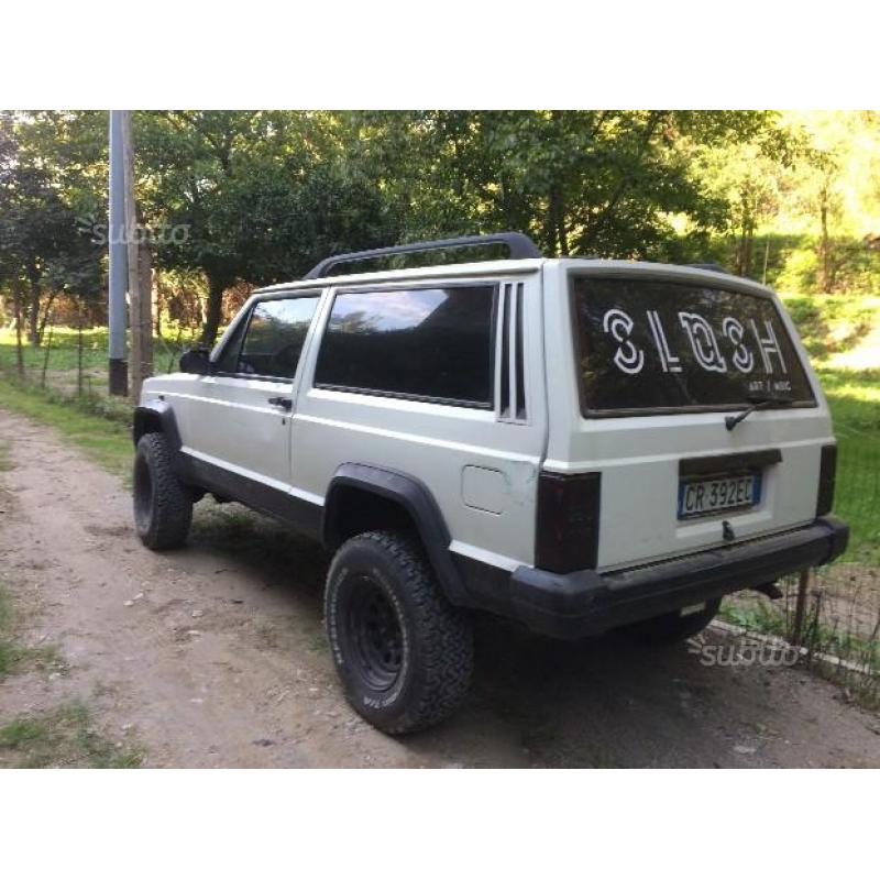 Jeep cherokee xj 2500cc offroad fuoristrada 4x4