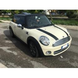 MINI cooper d tetto apribile fari xeno usb navi