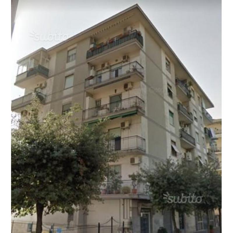 Appartamento semiarredato via verdi aversa