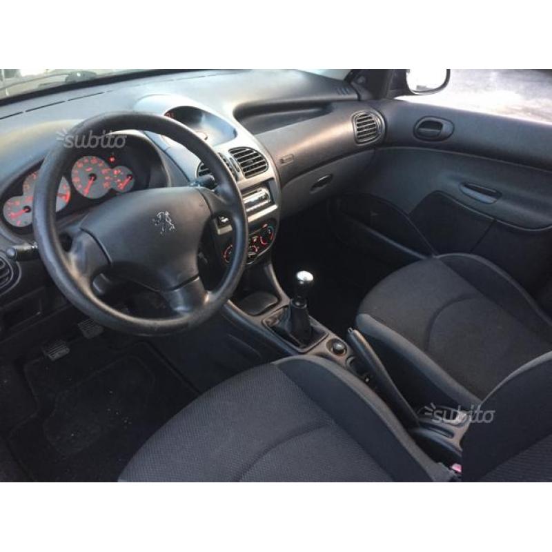 Peugeot 206 1.3 benzina 5 porte anno 2008
