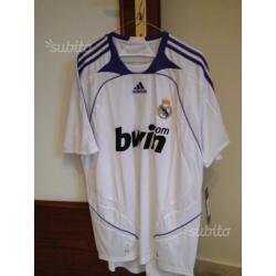 Maglie Chelsea e Real Madrid