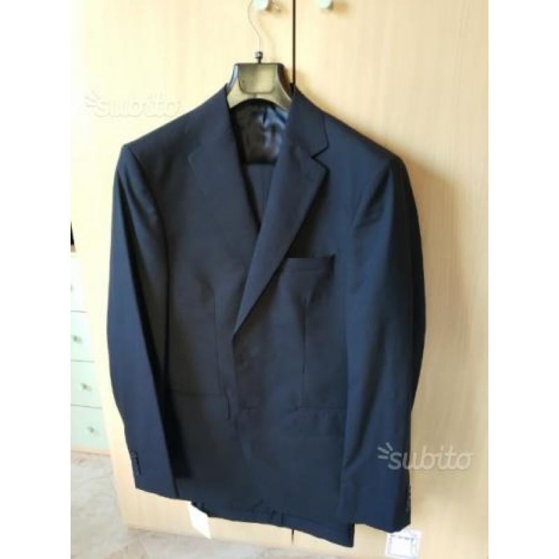Abiti vestiti eleganti uomo - scelta varia