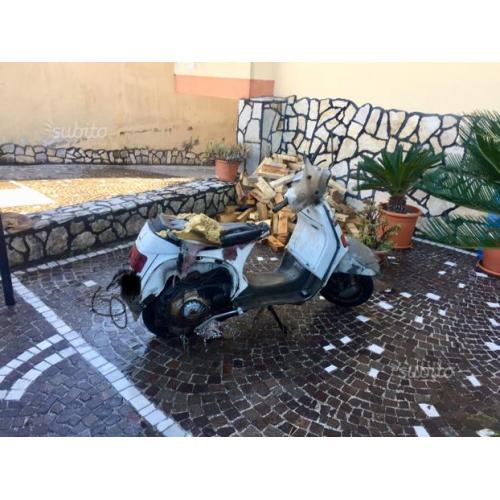 Vespa Cosa 150