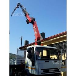 Camion CON GRU Eurocargo 150E180 anno 1996
